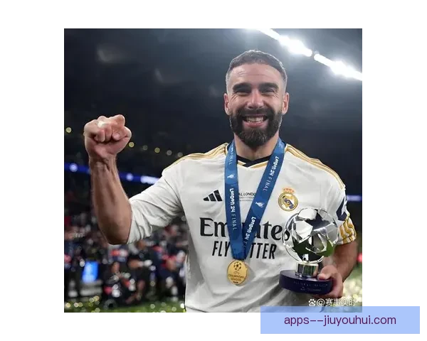 卡瓦哈尔确认膝盖三处韧带断裂皇马后防遭重创球迷担忧复出前景恐