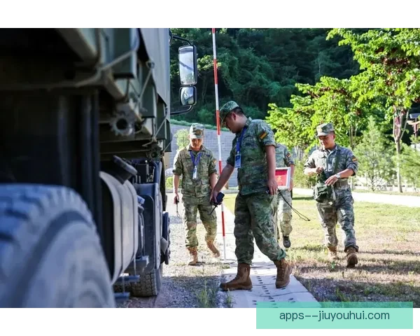 曼丹达老当益壮续写传奇 为雷恩稳固防线保驾护航