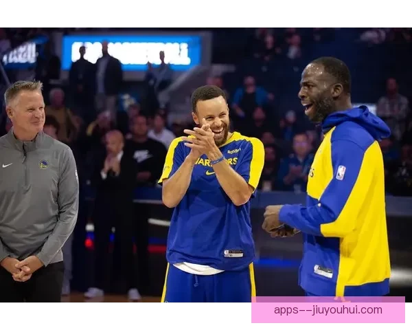 理查利森替补登场贡献助攻后因伤退场无缘后续比赛